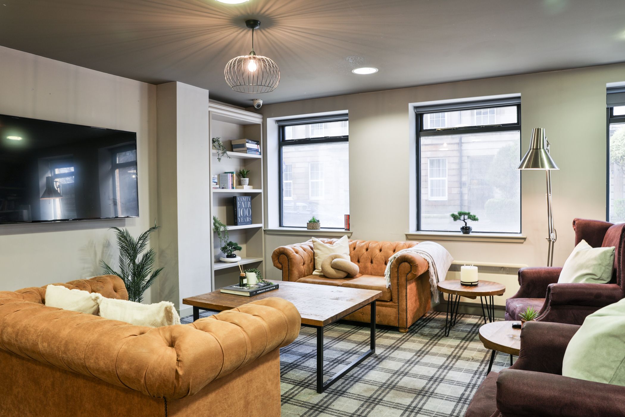 Claremont-House-Common-Room-Student-Accommodation-in-Glasgow-12-of-63.jpg